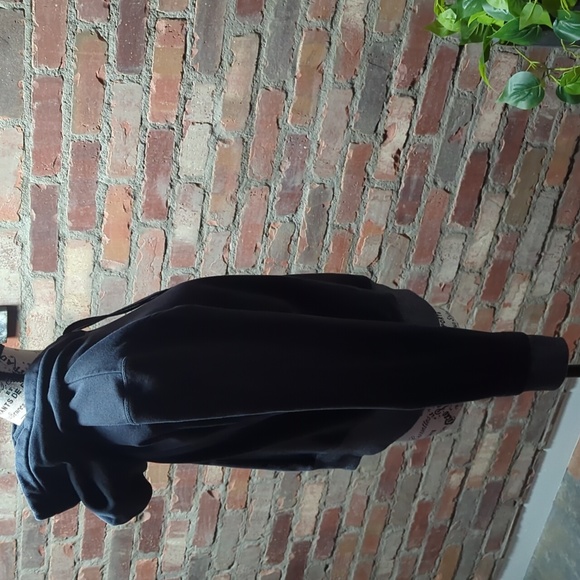 Under Armour Hoodie - Picture 3 of 7